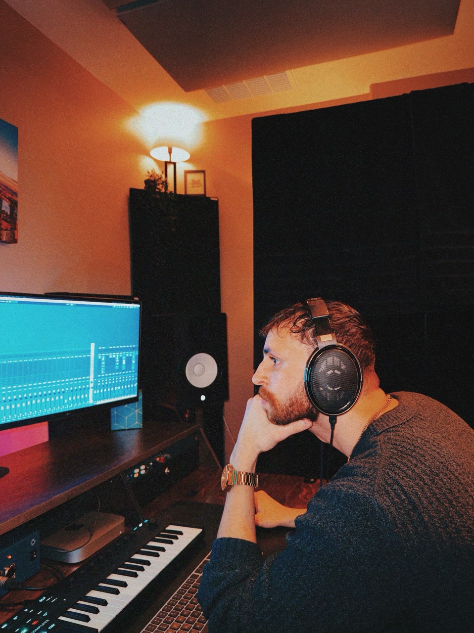 YL in the studio